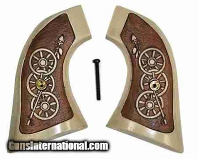 Uberti Old Model P 1873 Antiqued Grips, Wagon Wheels