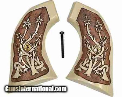 High Standard Double Nine Antiqued Grips, Snake in Bush