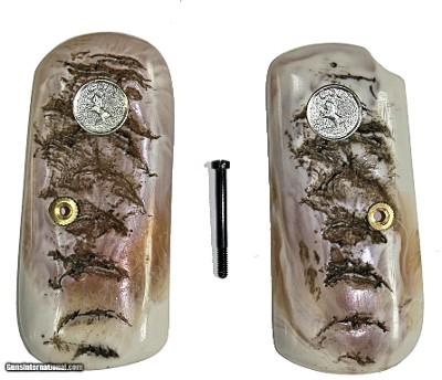 Colt 1903 - 1908 Reproduction Ram Horn Grips With Medallions