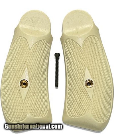 Smith & Wesson Russian Ivory-Like Grips, Checkered