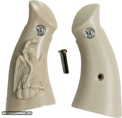 Smith & Wesson K & L Frame Grips With Mexican Eagle & Snake
