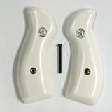 Smith & Wesson K & L Frame Ivory-Like Grips, Round Butt With Medallions - 1 of 1