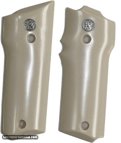 Smith & Wesson Model 59, 459, 559 & 659 Ivory-Like Grips With Medallions