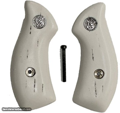 Smith & Wesson J Frame Ivory-Like 