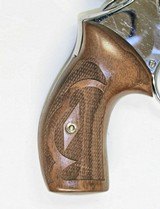 Smith & Wesson K & L Frame Walnut Roper Grips, Round Butt - 2 of 4