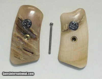 Ruger SP101 Alaskan Dall Sheep Horn Grips With Medallions