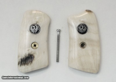 Ruger SP101 Alaskan Dall Sheep Horn Grips With Medallions