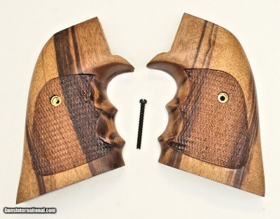 Pietta 1873 SA Goncalo Alves Range Special Grips With Finger Grooves