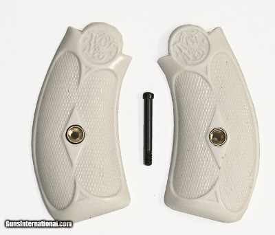 Smith & Wesson .32 Break Open Ivory-Like Grips