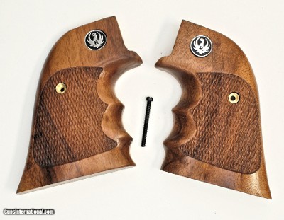 Ruger Wrangler & Super Wrangler Goncalo Alves Range Special Grips With Finger Grooves
