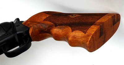 Ruger Vaquero Goncalo Alves Range Special XL™ Grips With Finger Grooves - Image 3 of 4