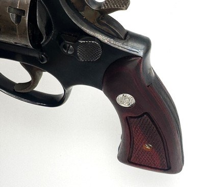 Smith & Wesson K & L Frame Rosewood Checkered Grips, Magna Style, Square Butt - Image 4 of 4