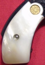 Smith and Wesson Safety Hammerless 2nd Model In 32 S&W Calibre. - 4 of 5