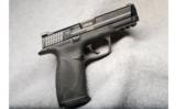 Smith & Wesson M+P40
.40S&W - 1 of 2