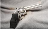 Smith & Wesson 686 .357 Mag - 1 of 2