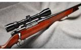 Weatherby Mark V 7mm Weatherby Mag - 1 of 7