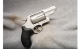 Smith & Wesson Governor .45 Colt/.45 ACP/ .410 - 1 of 2