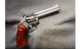 Smith & Wesson Mod 686-1 .357 Mag - 1 of 2