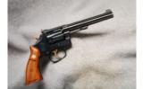 Smith & Wesson Mod 17-3
.22 LR - 1 of 2