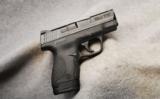 Smith & WessonM&P9 Shield 9mm - 1 of 2