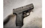Smith & WessonM&P9 Shield 9mm - 1 of 2