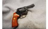 Smith & Wesson
Mod31-1 .32 S&W Long - 1 of 1