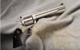 Ruger Super Blackhawk .44 Mag - 1 of 2