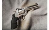 Smith & WessonMod 629-4 .44 Mag - 1 of 2