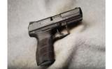 Heckler & Koch P30 .40 S&W - 1 of 2