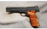 Smith & WessonMod 41.22LR - 2 of 2