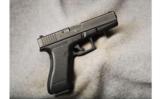 GlockMod 22 .40 S&W - 1 of 2