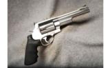 Smith & WessonMod 500 .500 S&W Mag - 1 of 2