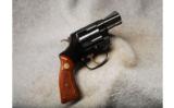 Smith & Wesson Mod 37 Airweight .38 Special - 1 of 2