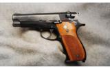 Smith & Wesson Mod 39 9mm - 2 of 2
