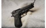 Beretta Mod 92 FS 9mm - 1 of 2