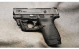 Smith & Wesson M&P40 Shield .40 S&W - 2 of 2