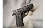 Smith & Wesson M&P9 9mm - 1 of 2