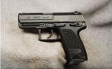 Heckler & Koch USP Compact 9mm - 2 of 2