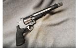Smith & Wesson Mod 629 PC .44 Mag - 1 of 2