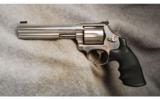 Smith & Wesson Mod 686-4 .357 Mag - 2 of 2