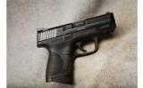 Smith & Wesson M&P40C .40S&W - 1 of 2