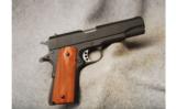 Colt US Army 1911A1
.45 ACP - 1 of 2