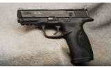Smith & Wesson M&P40 Pro Series .40 S&W - 2 of 2