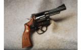 Smith & Wesson Mod 15 .38 S&W
Spl - 1 of 2