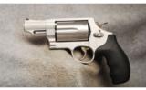 Smith & Wesson Governor .45/.410 cal - 2 of 2