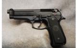 Beretta 92FS 9mm Luger - 1 of 2