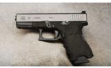 Glock Mod 19 9x19 - 2 of 2