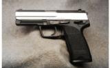 Heckler & Koch USP .45 ACP - 2 of 2