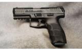 Heckler & Koch VP40 .40 S&W - 2 of 2
