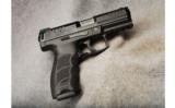 Heckler & Koch VP40 .40 S&W - 1 of 2